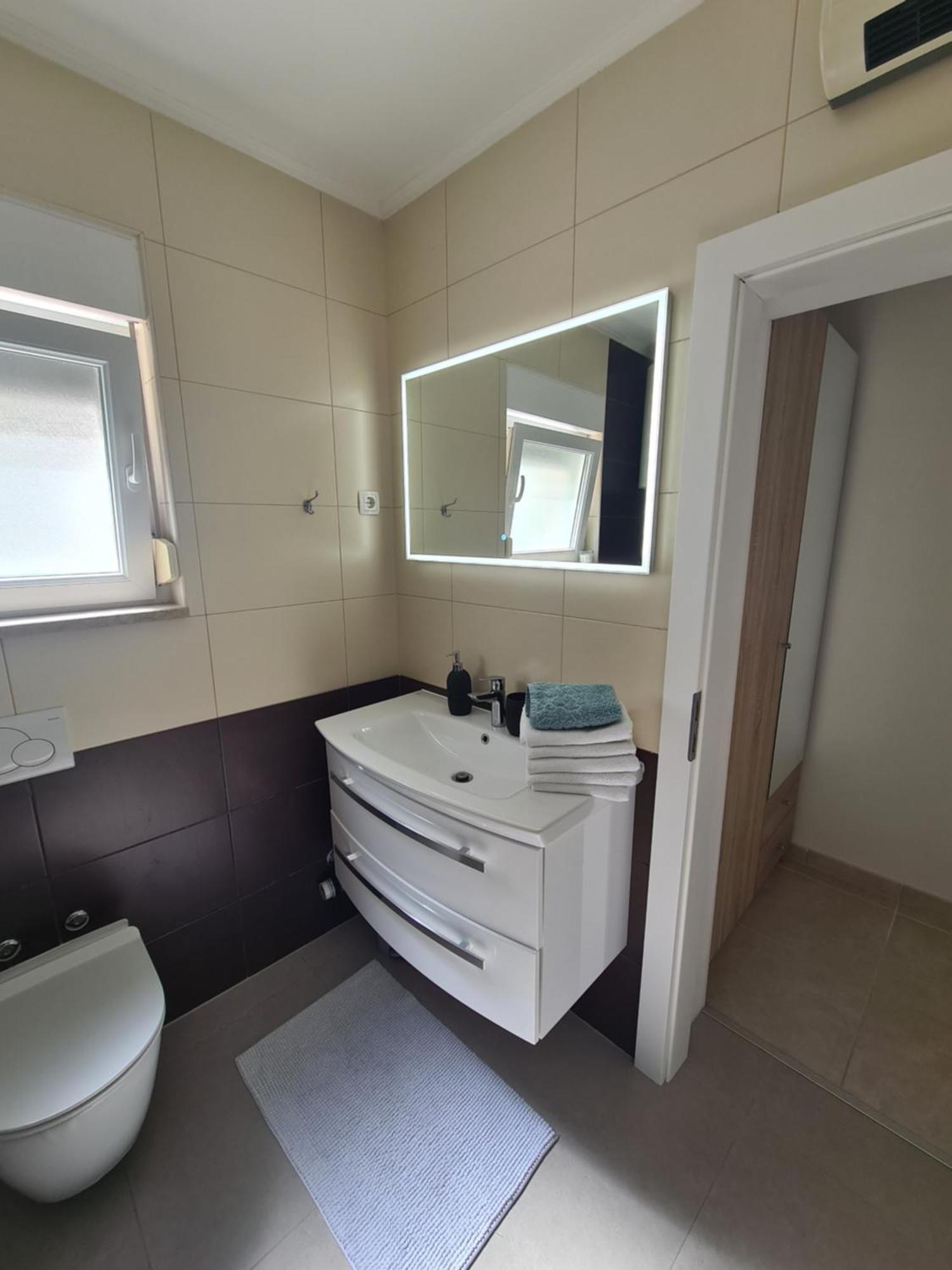 Modern Apartment Near The Sea-Mise Trogir Eksteriør bilde