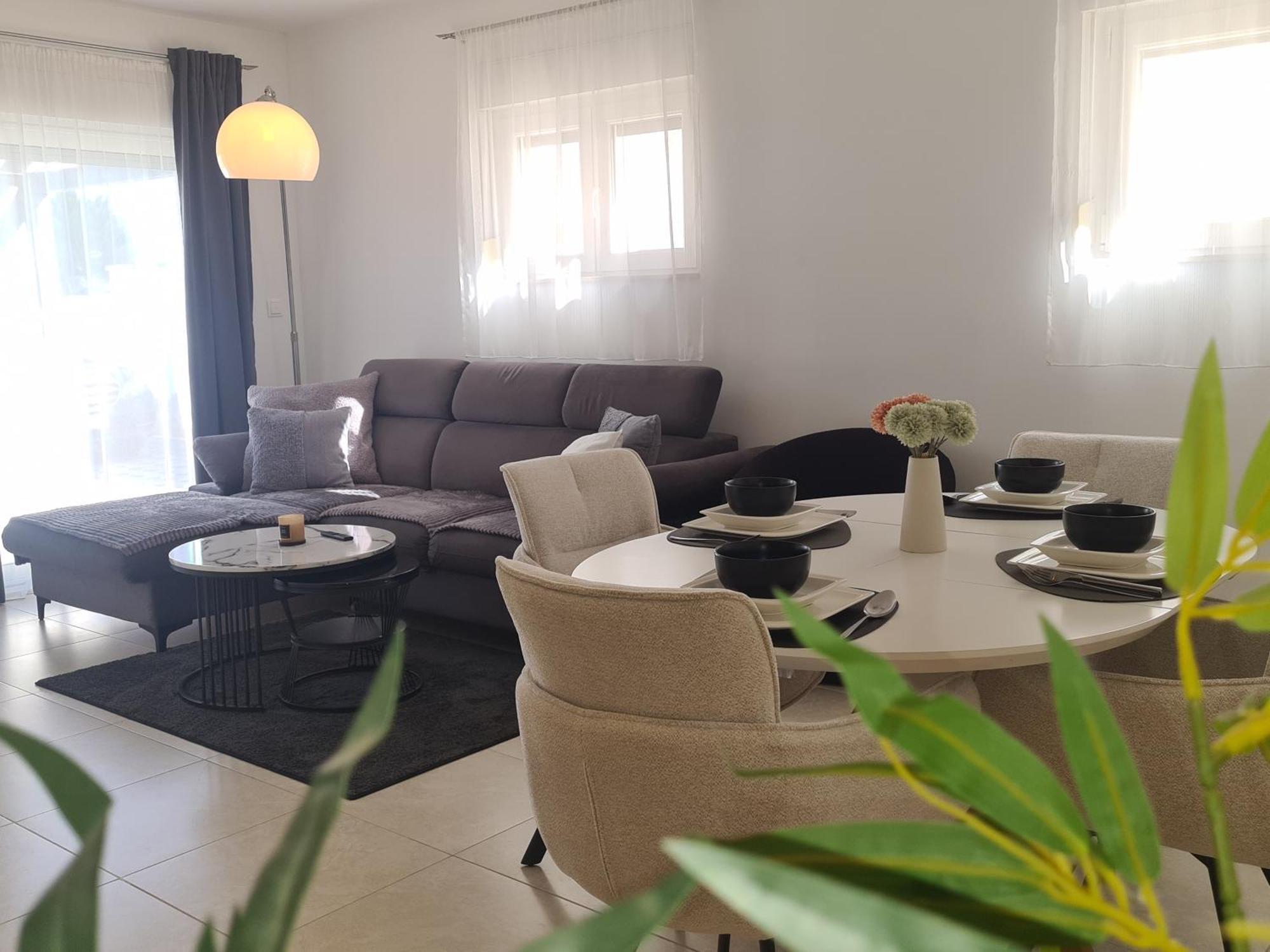 Modern Apartment Near The Sea-Mise Trogir Eksteriør bilde