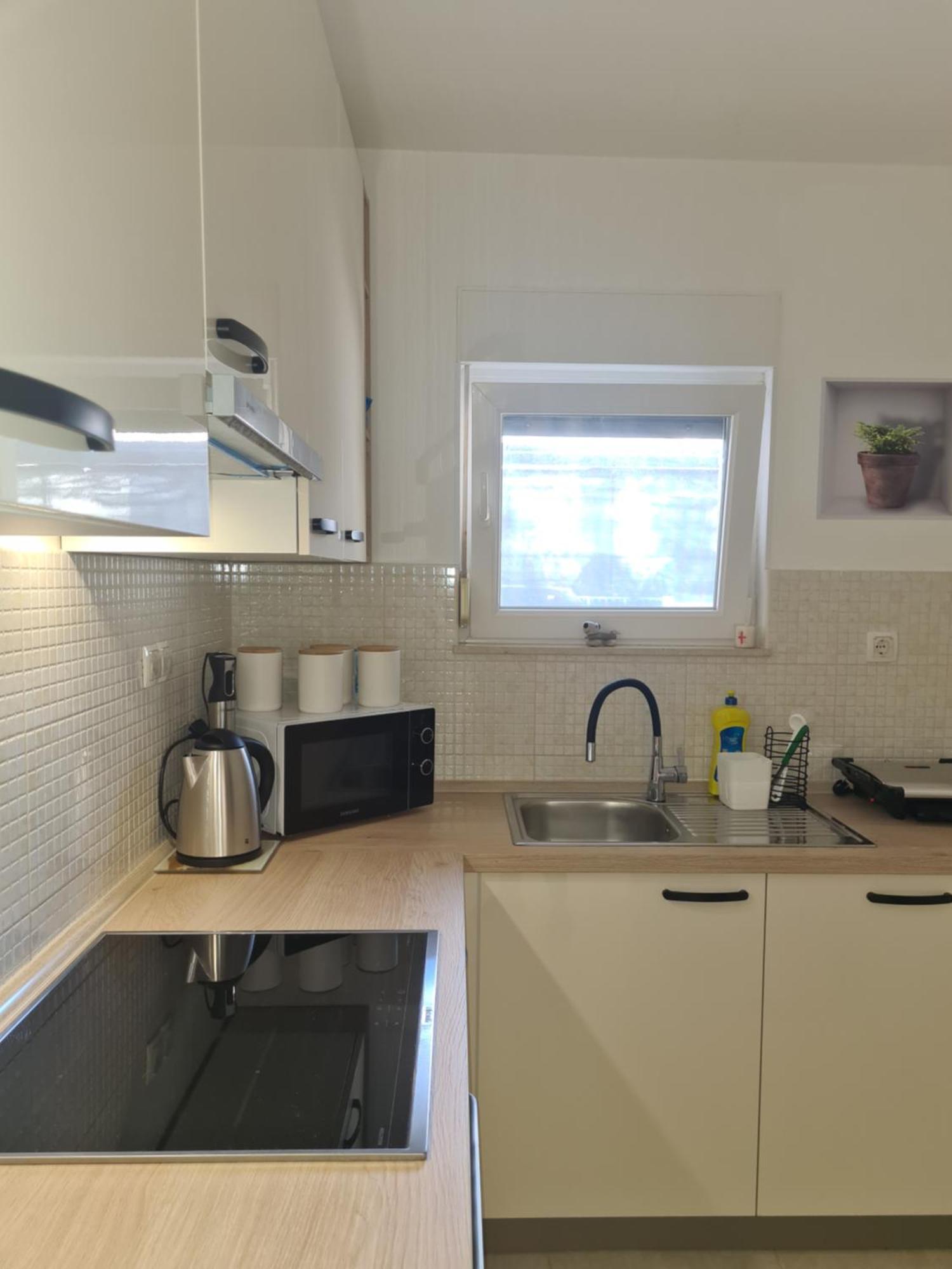 Modern Apartment Near The Sea-Mise Trogir Eksteriør bilde