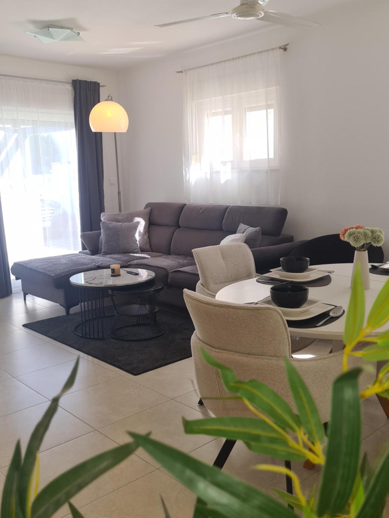 Modern Apartment Near The Sea-Mise Trogir Eksteriør bilde
