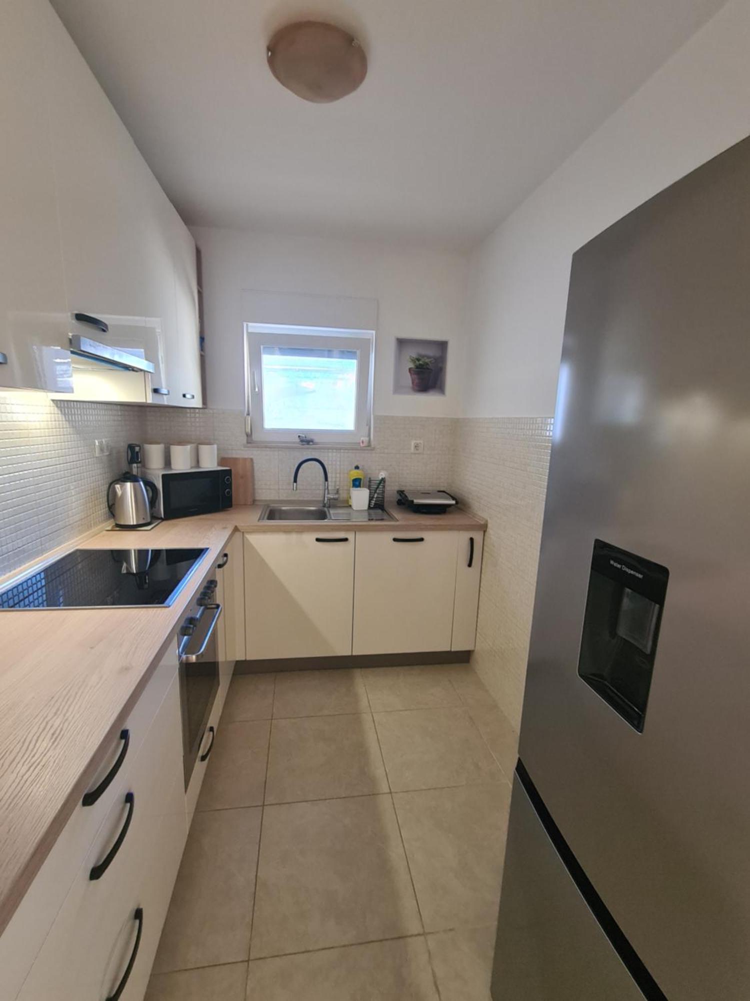 Modern Apartment Near The Sea-Mise Trogir Eksteriør bilde