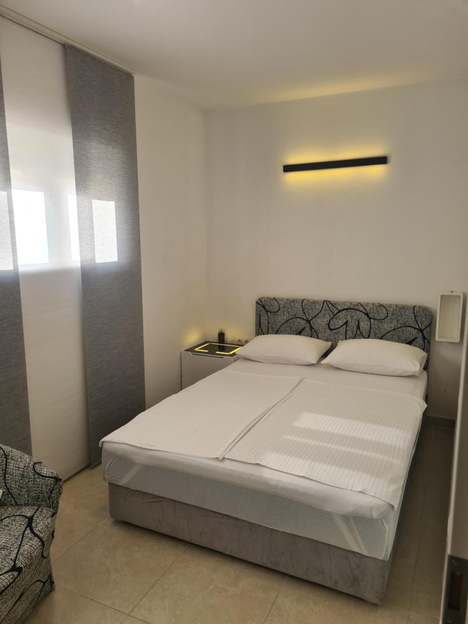 Modern Apartment Near The Sea-Mise Trogir Eksteriør bilde
